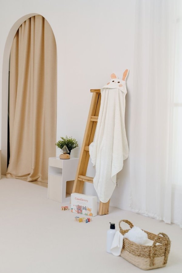 Sustainable Effort - Fluffy Rabbit Hooded Bamboo Towel & Washcloth [B-Grade]
