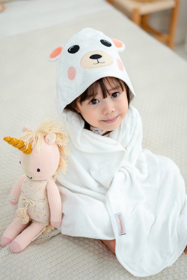 Polar Bear Hooded Bamboo Towel & Washcloth