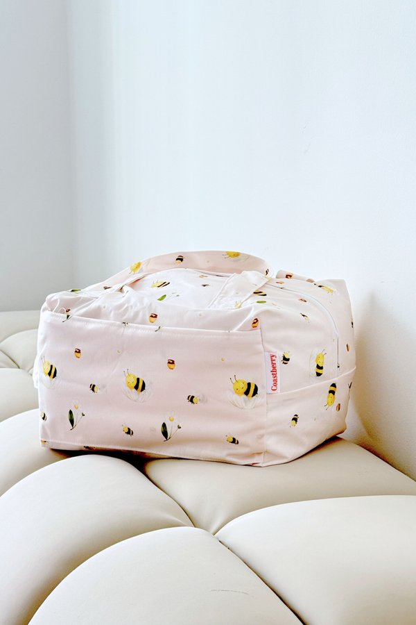 Waterproof Multi-Functional (Travel / Gym / Diaper) Bag in Sweet Honey Bees