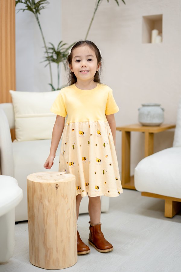 Sweet Honey Bees Sleeved Babydoll Dress