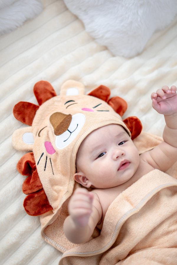 [PREORDER] Lion Hooded Bamboo Towel & Washcloth